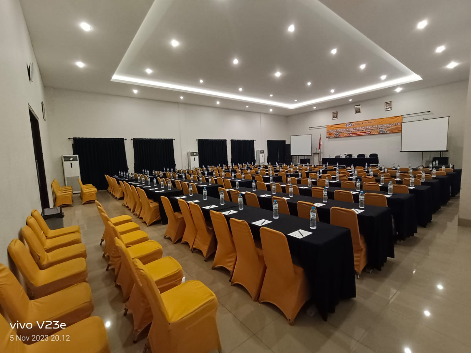 Meeting room