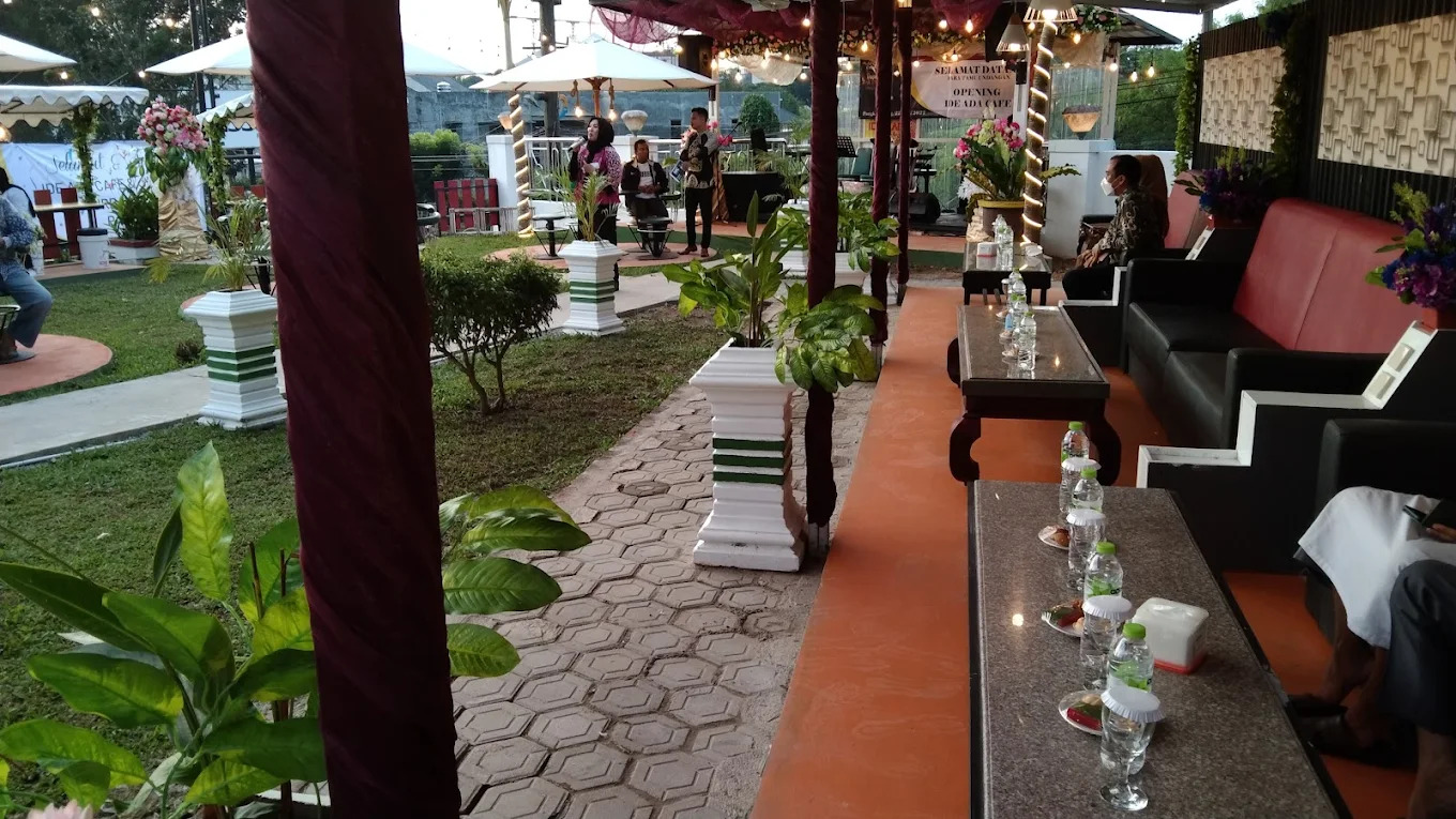 Cafe