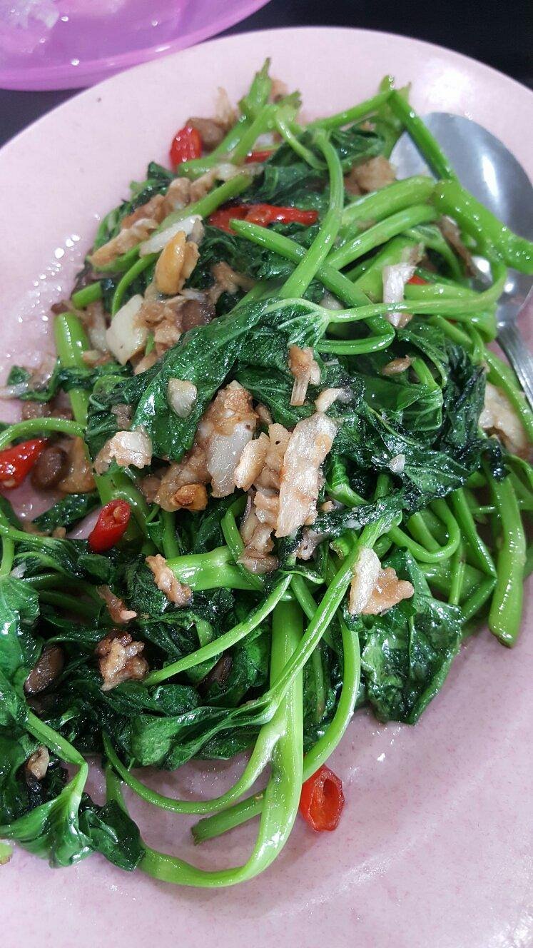 Cah Kangkung Tumis
