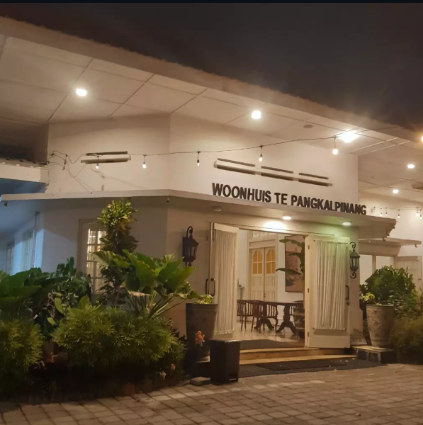 Tins Resto by PappaJack Pangkal Pinang