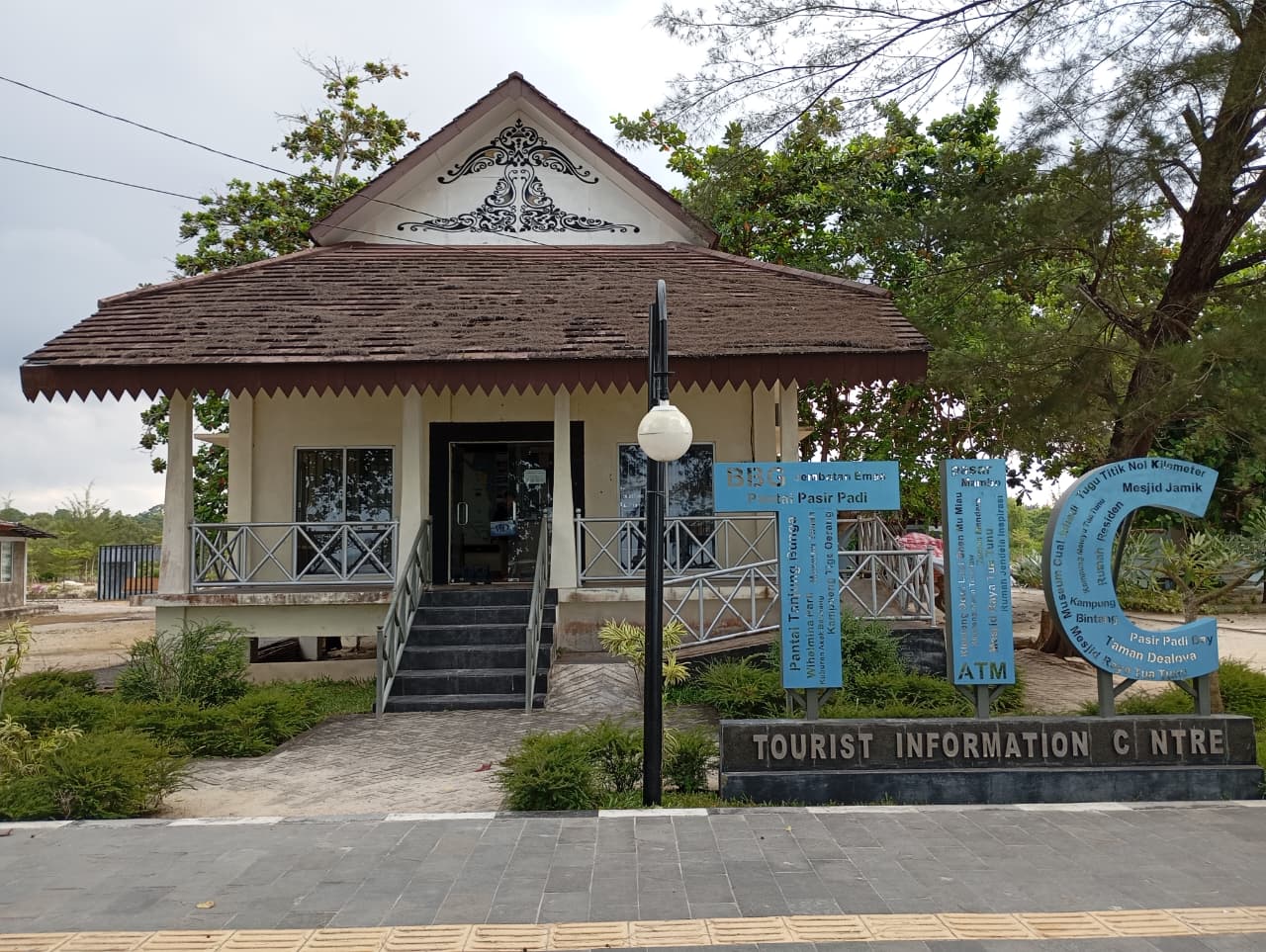 Tourist Information Centre (TIC)